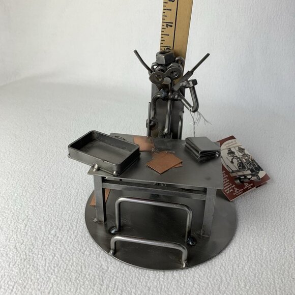 Hinz And Kunst Attorney Nuts and Bolts Metal Art Sculpture Business Card Holder - Picture 2 of 9